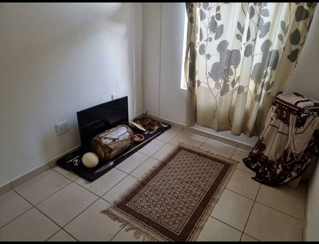 2 BEDROOM HOUSE FOR SALE IN STRETFORD